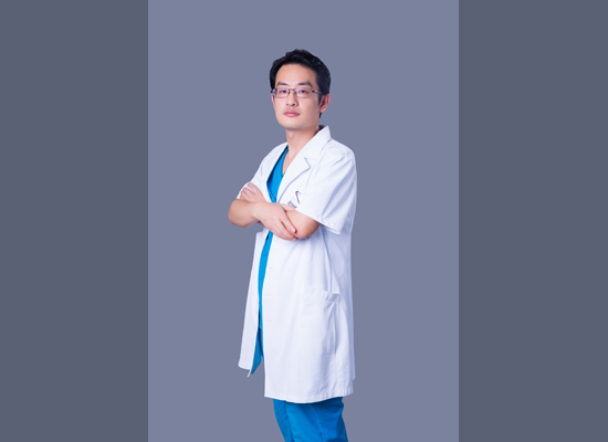 韩小克