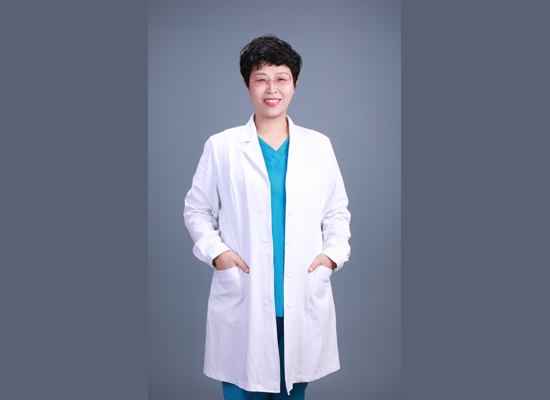 李金梅